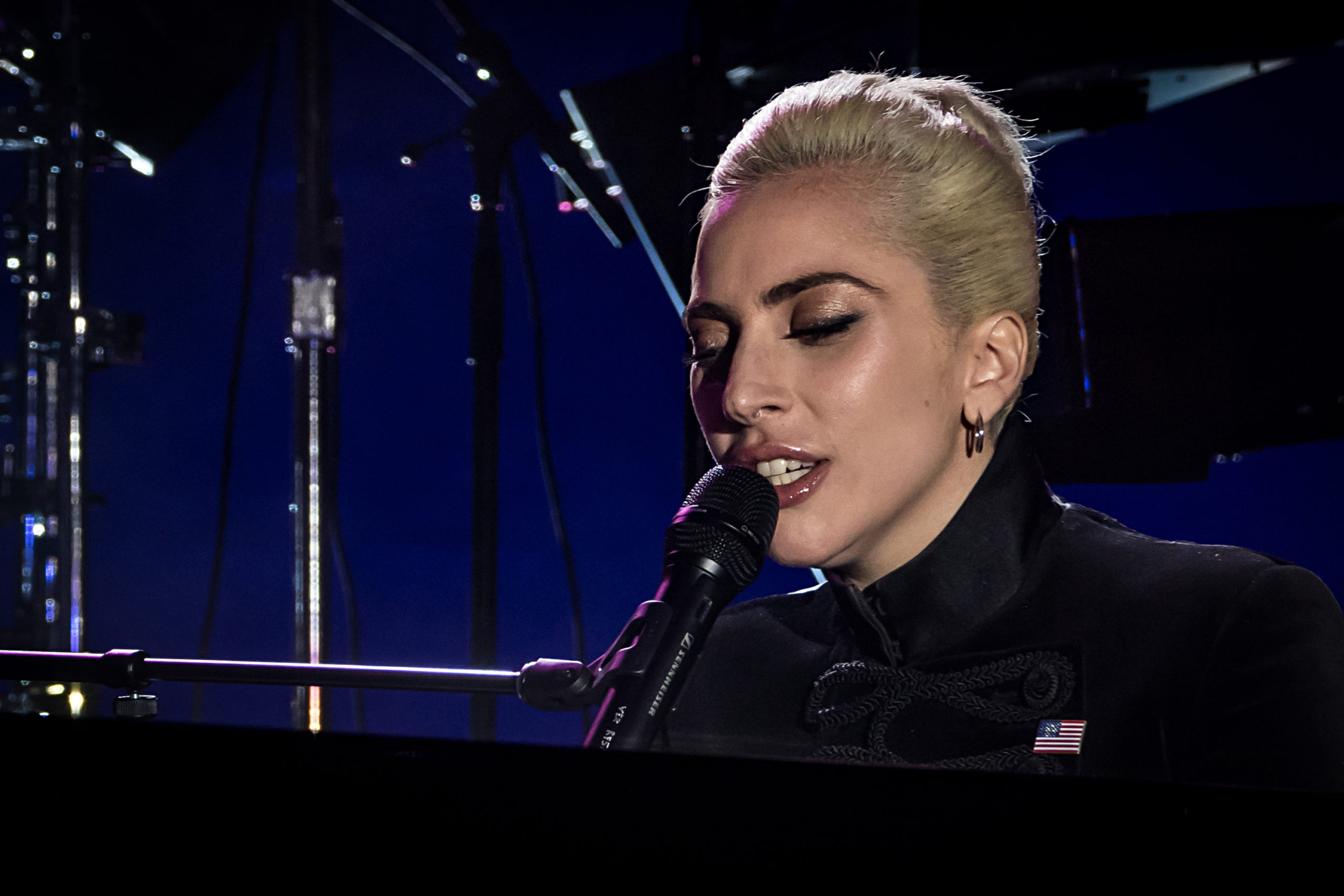 How The Gaga Craze Is Far Lady Gaga Net Worth Voltrange Discuss And Spread