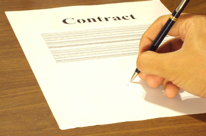 Contract Negotiation Tips for Physicians
