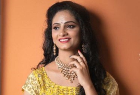 Monal Gajjar Bigg Boss Telugu 4 Contestant Bio, Wiki, Photos, Cast and interesting facts